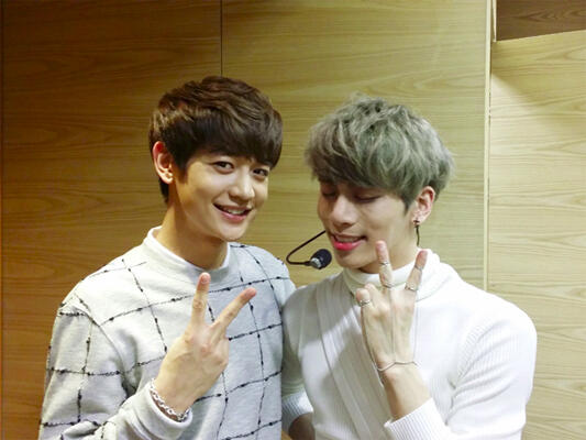 Minho e Jonghyun